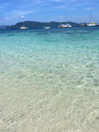 Banana beach 🏝️