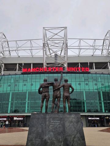 曼聯老特拉福德球場之旅，必將令球迷心跳加速⚽️