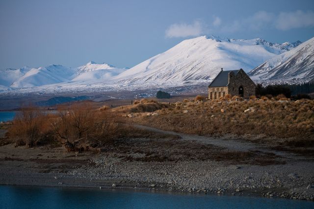 蒂卡波湖畔:好牧羊人教堂四季風光之旅 蒂卡波湖畔:好牧羊人教堂四季風光之旅