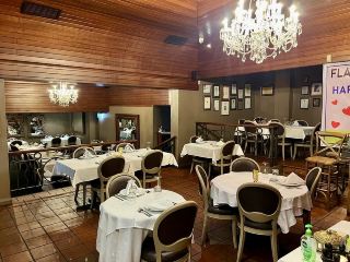 #australiatrip
Carlton’s foodie scene is buzzing, and if you’re craving a spice-packed flavor journey, Flavours of Indus Indian Restaurant is THE spot to check out! Modern Indian plates, rich aromas, and heartwarming vibes make this place a must-save on your Melbourne dining map.

Flavours of Indus Indian Restaurant  
📍 Address: 104 Lygon St, Carlton VIC 3053, Australia  
Signature Dishes: From aromatic Butter Chicken and smoky Tandoori Lamb Chops to veggie-fave Paneer Tikka, every dish leaps with authentic spices. Don’t skip their garlic naan and mango lassi—perfect pairings for a feast!  
Vibe/Ambience: The setting is lively and inviting, with pops of color and upbeat energy. It’s ideal for a relaxed night out with friends or a family gathering. The staff’s signature warm hospitality is another reason people keep coming back.  
Opening Hours: 11:30 AM – 3:00 PM, 5:00 PM – 10:00 PM (daily)  
Key Strengths: Standout freshness in every dish, generous portions, and a menu that’s got something for everyone—whether you’re a spice fiend or enjoy milder options. It’s consistently praised by locals for both food quality and friendly service. My tip: Book ahead, especially for weekend evenings—it gets busy for a reason!

Pro tips: Ask about their chef’s specials—there’s always something new to love. If you’re out with a crowd, try their share platters for the full spectrum of flavors.

#Carlton #MelbourneEats #IndianCuisine #FoodieFind #SpicyAdventures