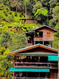 The best time to visit Mae Kampong Village is during the cool and dry seaso