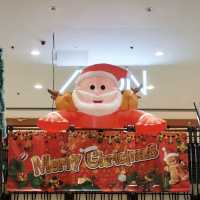 A Fusion of Frost and Neon: Christmas Woven into Tseung Kwan O's Atrium