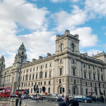 英国11日9夜の旅：雨の中で最もロマンチックな足取り