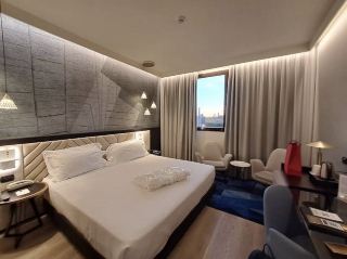 Modern Comfort at Aemilia Hotel Bologna