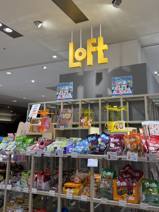🛍️ LUCUA Osaka LOFT (ルクア大阪ロフト)