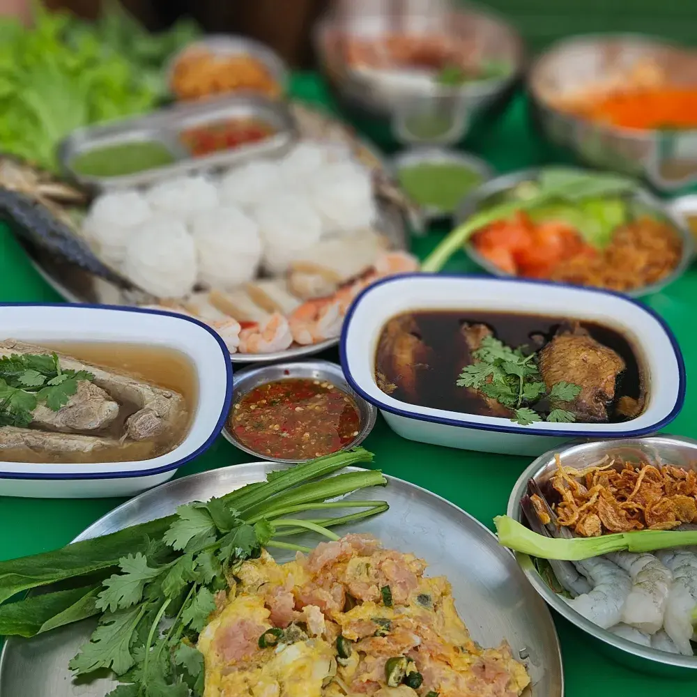 合艾隱世美食。