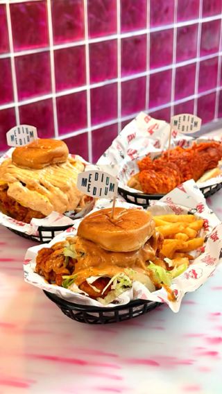 Vibey Spot for Nashville Hot Chicken in Town