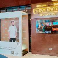 Gordon Ramsey- Bread Street kitchen- Sanya 