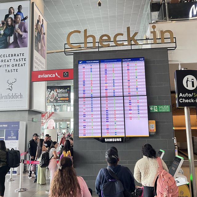 Biggest airport in Colombia 