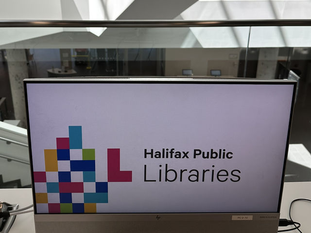 Halifax에서 가장 현대적이고 특이한 Halifax Central Library