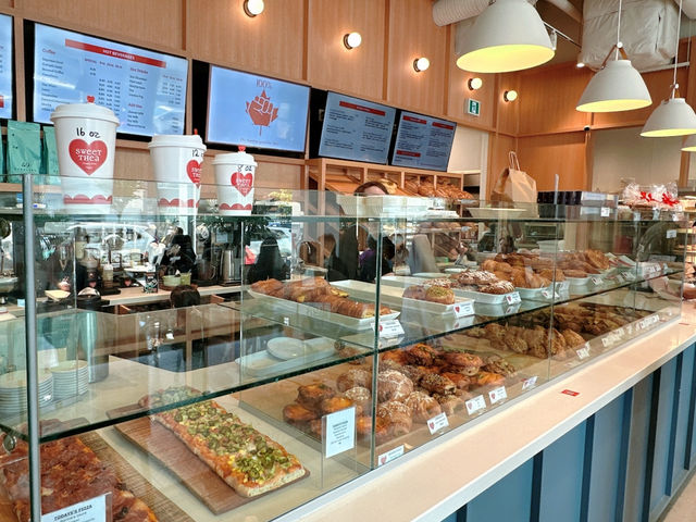Vancouver 케이크 & 빵맛집🍰🥐Sweet Thea💕