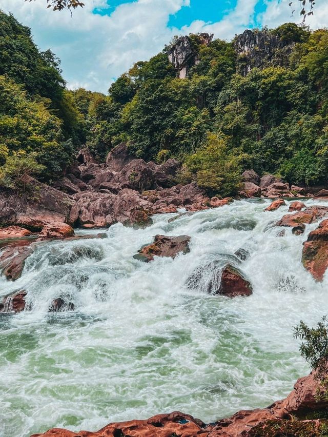 🌊✨ Chasing Waterfalls in Guizhou! ✨🌊 🌊✨ Chasing Waterfalls in Guizhou! ✨🌊