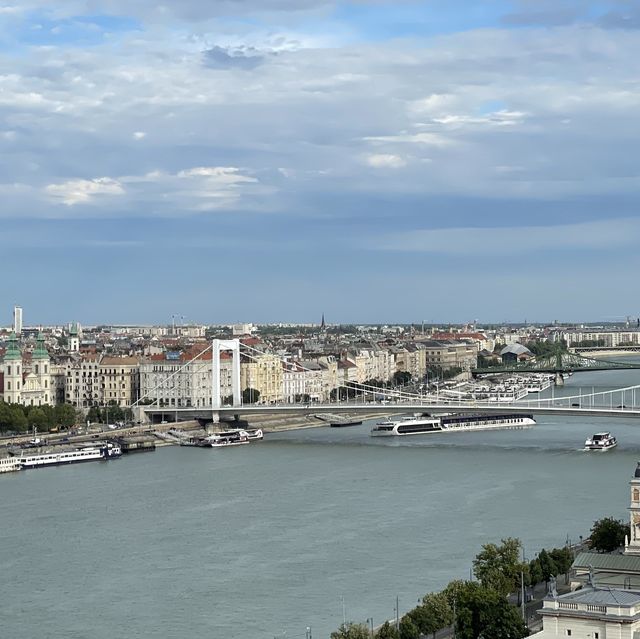 Gaze the city from Castle Hill 