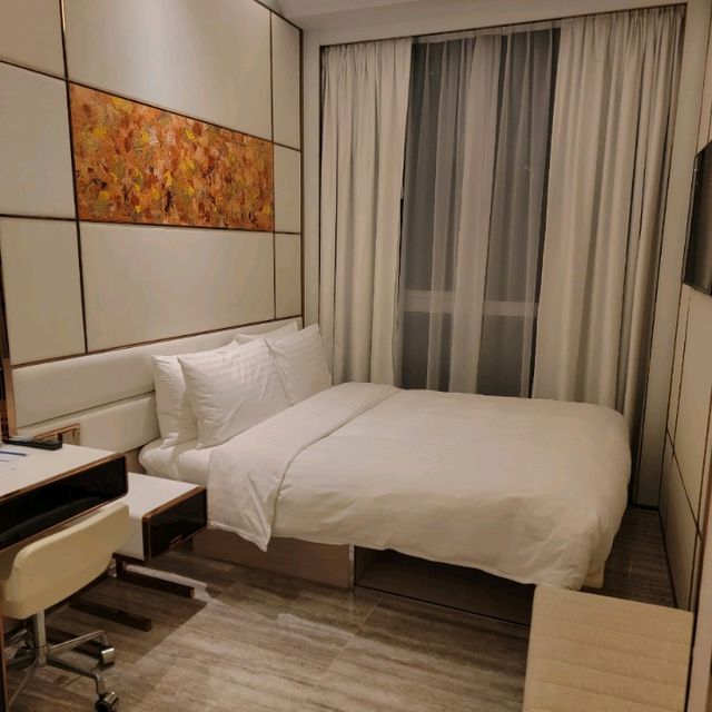 Cheaper simple airport hotel