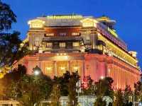 🏣建於1920年的郵政總署，現在變成豪華酒店🏰