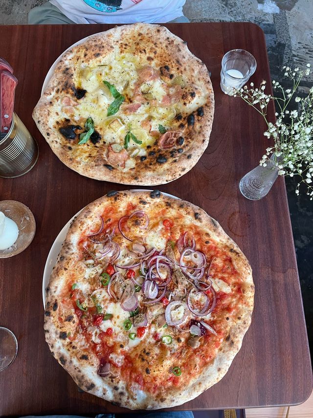英國曼徹斯特 大件抵食又好食嘅Pizza🍕