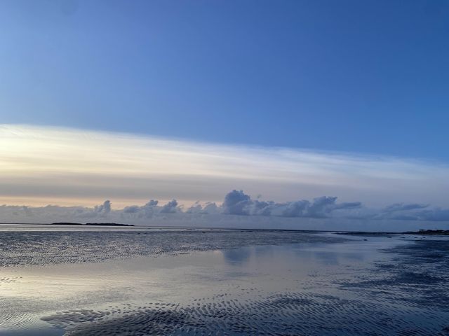 🌅 West Kirby's Seaside Harmony Unveiled 🏖️
