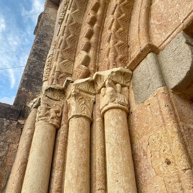 La Vera Cruz Church in Segovia ⛪