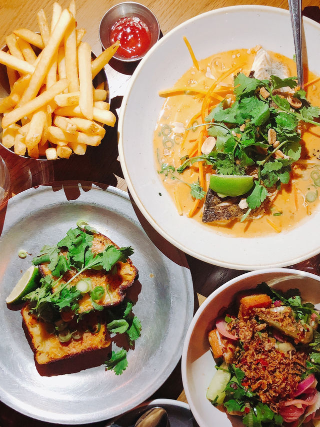 London | The best place for friends reunion or date night 