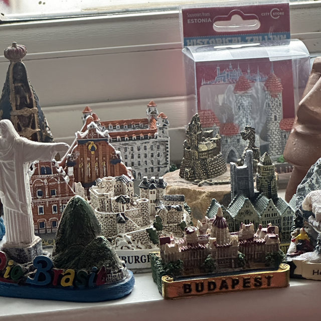 Souvenirs