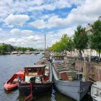 Spring Days in Amsterdam – Canals, Culture, and Cozy Streets