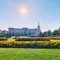 The Ultimate Neighbourhood Hack: How to Live Like a Local for a day - ✨️ London Edition ✨️