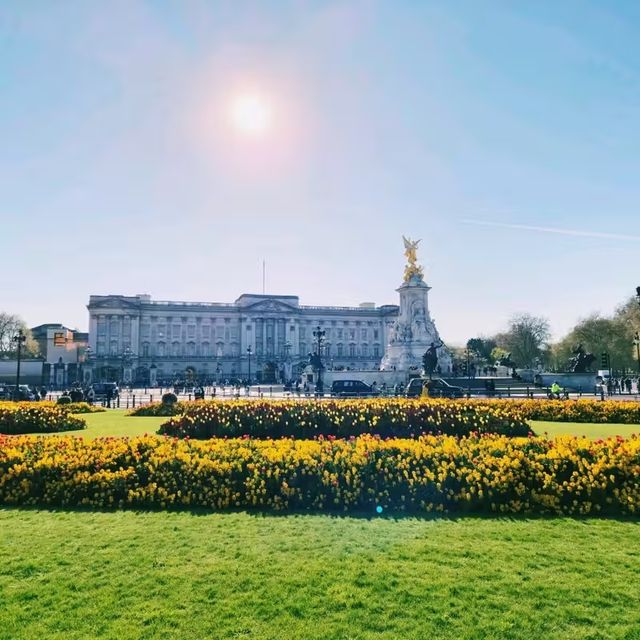 The Ultimate Neighbourhood Hack: How to Live Like a Local for a day - ✨️ London Edition ✨️