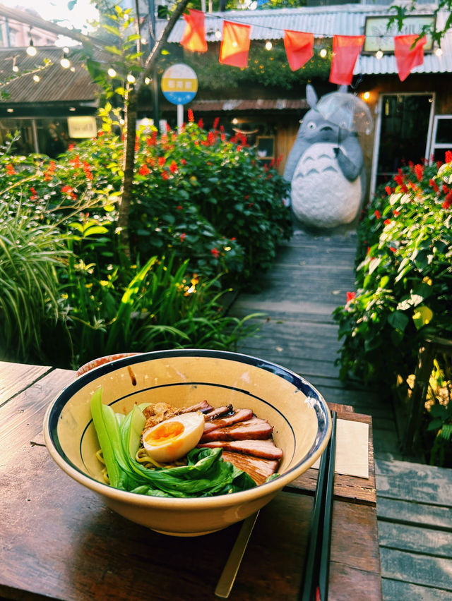 Piece of Japan in Vietnam 🇻🇳 Still cafe