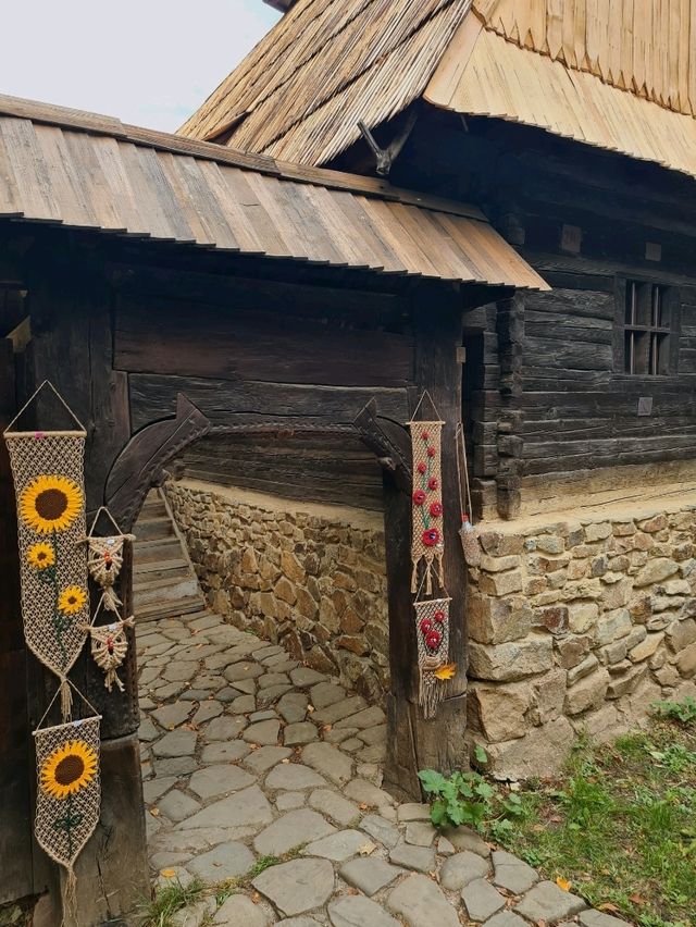 🍂 The Village Museum in Bucharest – A Peaceful Autumn 