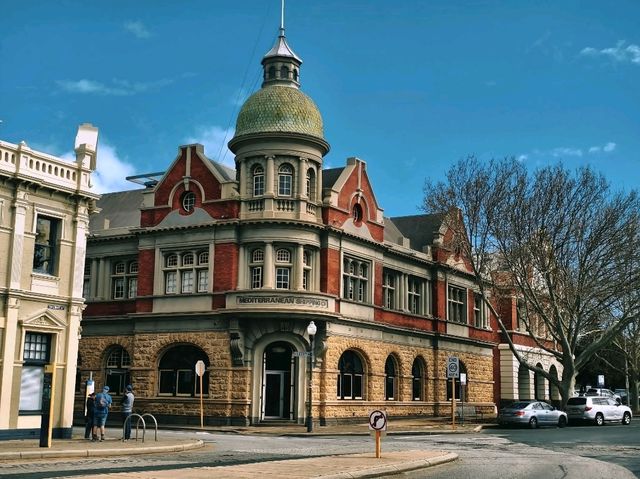 Perth on a Budget: Tips & Tricks