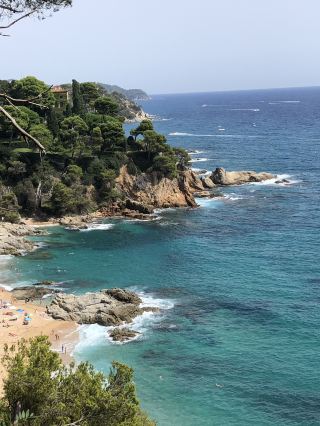 Lloret 해안의 빛