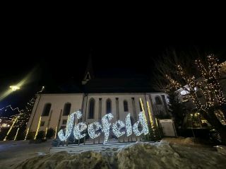 แสงไฟคริสต์มาสสไตล์เทือกเขาแอลป์ ✨