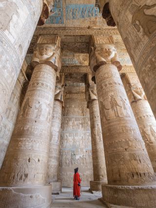 デンデラ🇪🇬早めに来て、時間を持ってきてください