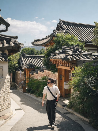 🇰🇷 A PLACE IN SEOUL WHERE YOU CAN FIND YOURSELF IN ANOTHER ERA IN 5 MINUTES 🏯
