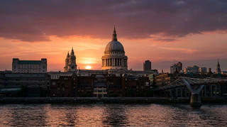 Gilded Spires and Tidal Currents: Finding Timeless Solitude Along the Thames