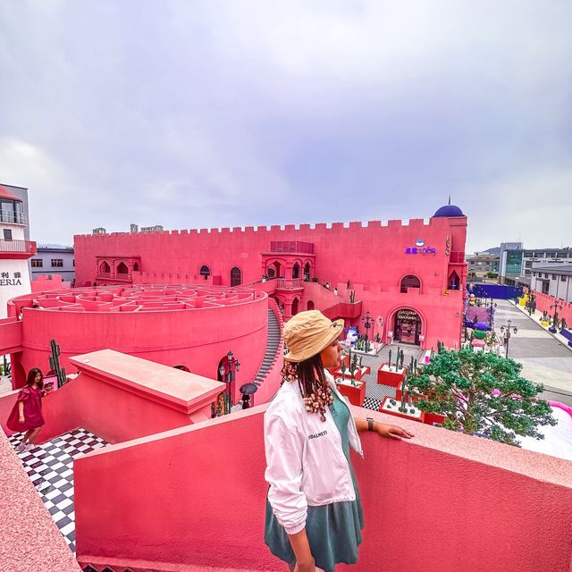 Galleria - Hangzhou’s Pink Paradise 
