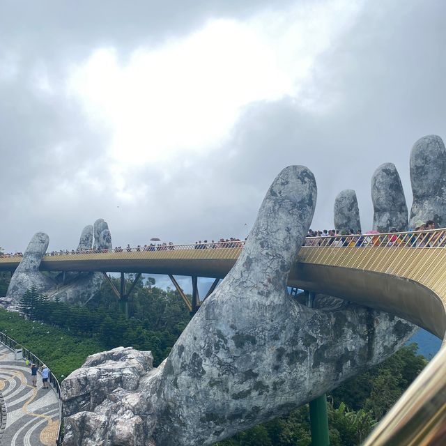 Golden Bridge Vietnam 🇻🇳 