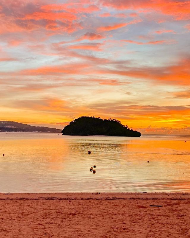 H a p p y GUAM  - 알루팟 섬 뷰, 행복 가득 호시노 리조트에서의 특별한 순간들! 🏝️✨