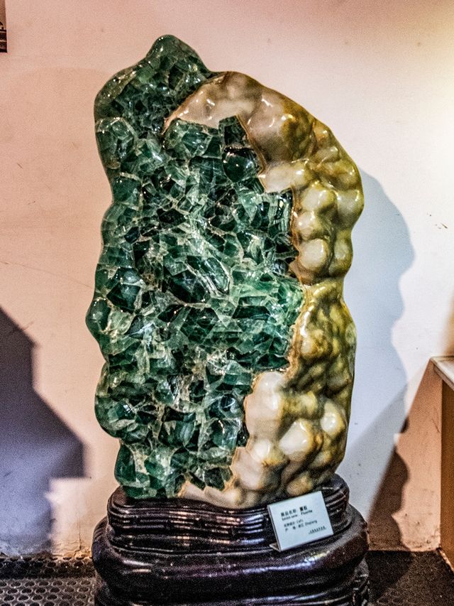 巧奪天工的奇石展 | 上海東方地質科普館