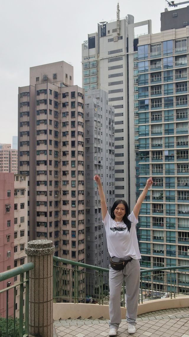 香港pk重慶 魔幻複雜主義街道