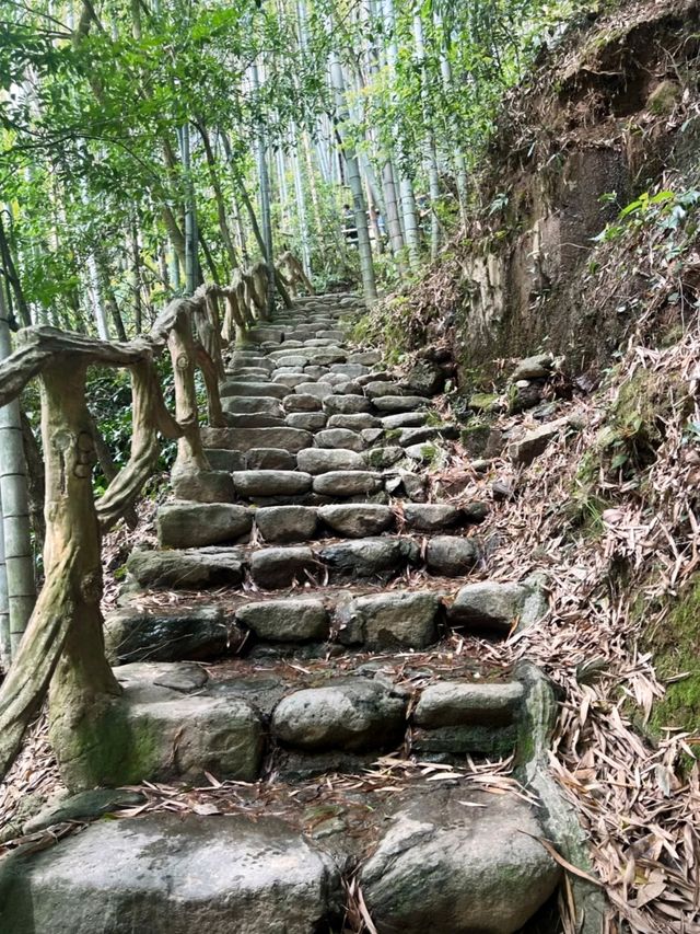 浙東小九寨，天然氧吧，夏天逃離城市徒步玩水好去處！