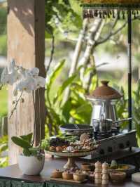 🌴🛏️ Ubud's Hidden Gem: Adiwana Bisma 🌄🌿