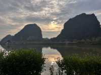 清遠峰林曉鎮。