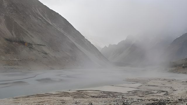 一場穿越時空的夢幻之旅。