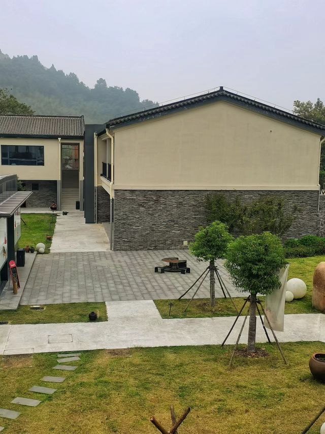 少間文旅康養之旅：邂逅愜意時光。
