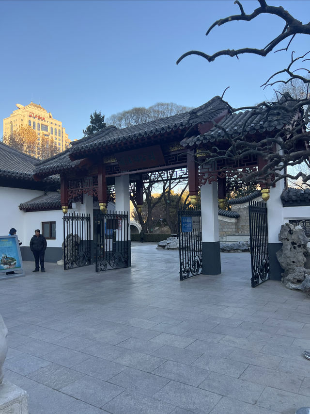 鬧中取靜的休閒之所，團結湖公園
