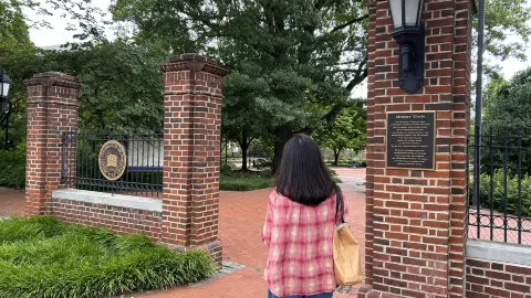 Walking through the University of Delaware — traveler post in Newark