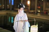 山韻泉居遇漢服，絕美古風韻