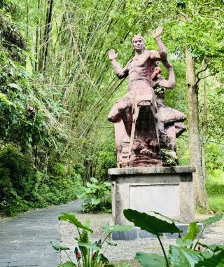 寧明花山岩畫的壯美與神秘