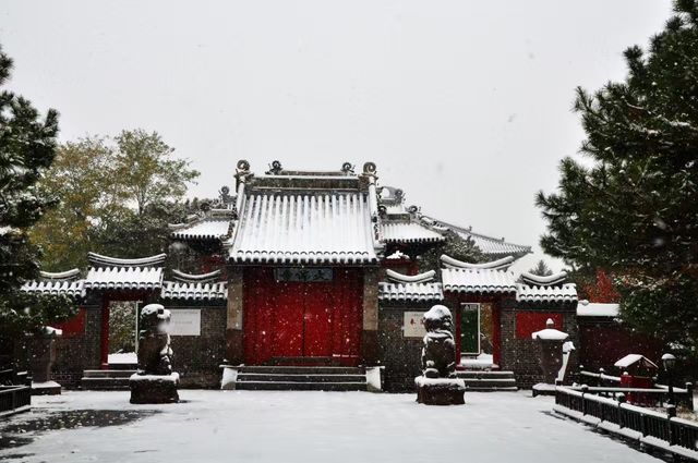 錦州義縣奉國寺遊覽攻略